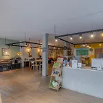 Folk Poshtel Silom