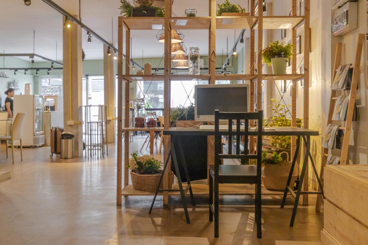 Folk Poshtel Silom Bed & Breakfast 2*