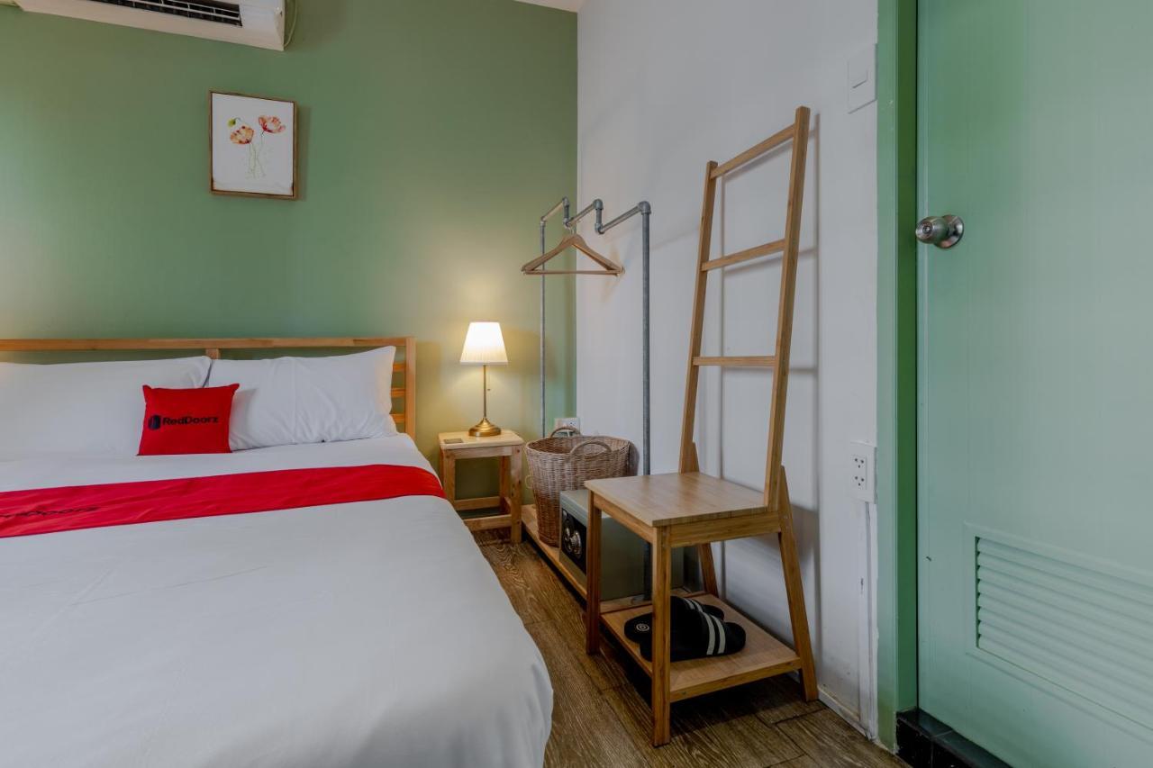 Bed & Breakfast Folk Poshtel Silom Bangkok